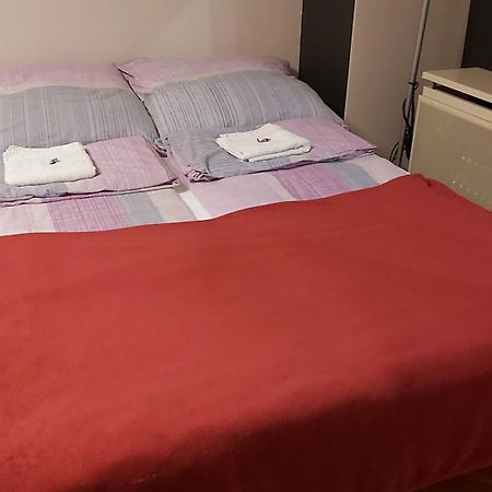 Tisza-Parti Napfeny Apartman Segedyn Pokój zdjęcie